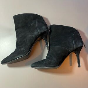 Elegant Black Suede Women's Ankle Boots